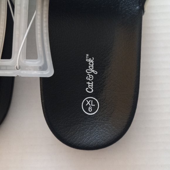 Cat & Jack girls size 6 XL summer slides New - Picture 3 of 4